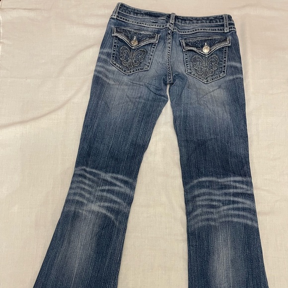 27” wrangler rock 47 ultra low rise jeans - Picture 2 of 8